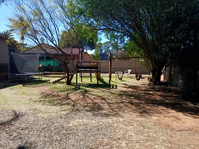 5 Bedroom House For Sale in Boksburg - fv0x.webp