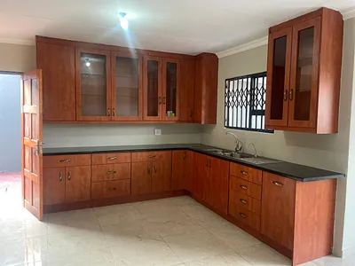 3 Bedroom House For Sale in Meadowlands, Soweto - AWmT.webp