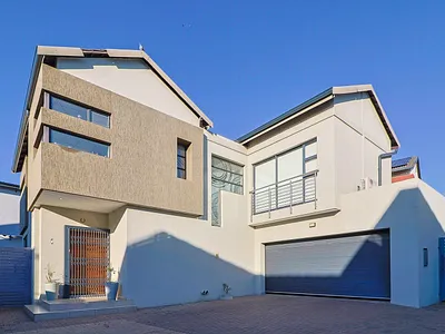 4 Bedroom House For Sale in Alberton - tmjK.webp