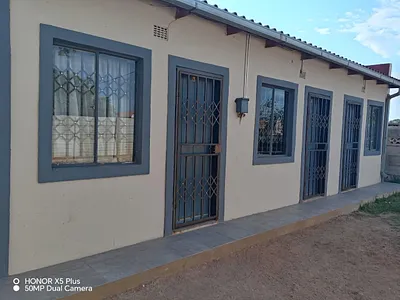 5 Bedroom House For Sale in Benoni - Shfy.webp