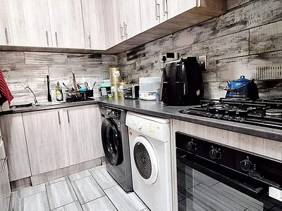 2 Bedroom Apartment For Sale in Klippoortjie, Boksburg - tD2J.webp