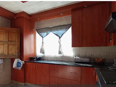 House For Sale in Johannesburg - img