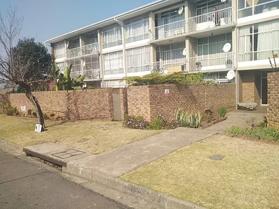 2 Bedroom Apartment For Sale in Germiston - 20Nd.webp