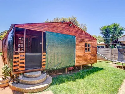 2 Bedroom Apartment To Rent in Kempton Park - img