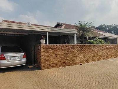 2 Bedroom Townhouse For Sale in Alberton - fkyQ.webp