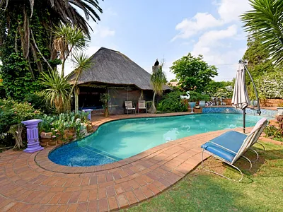 4 Bedroom House For Sale in Benoni - jbfW.webp