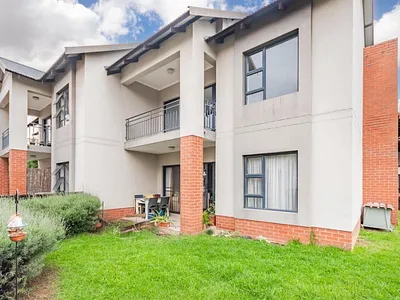 2 Bedroom Townhouse For Sale in Benoni - YqT9.webp