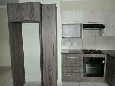 2 Bedroom Apartment For Sale in Benoni - mUKk.webp