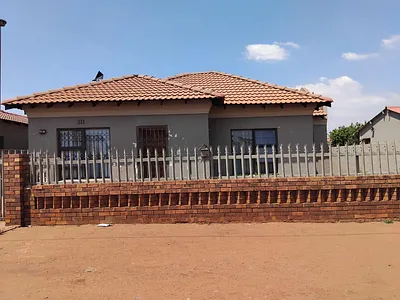 5 Bedroom House For Sale in Boksburg - aiRD.webp