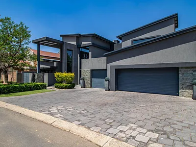 4 Bedroom House For Sale in Ebotse Golf Estate, Benoni - lPb3.webp