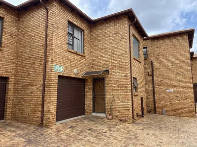 3 Bedroom Townhouse To Rent in Alberton - E4BO.webp