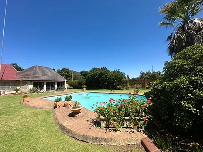 4 Bedroom House For Sale in Alberton - 1wUS.webp