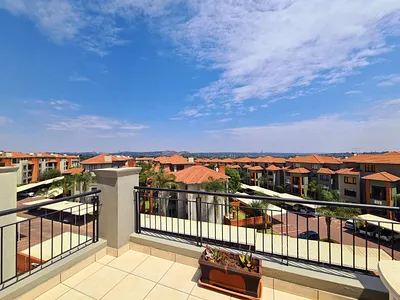 3 Bedroom Townhouse For Sale in Germiston - P4bp.webp