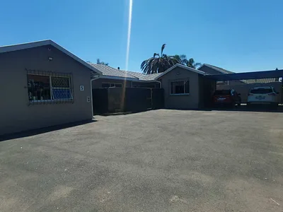 3 Bedroom House For Sale in Kempton Park - img