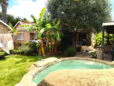 3 Bedroom House For Sale in General Albertspark, Alberton - FylR.webp