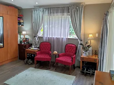 5 Bedroom House For Sale in General Albertspark, Alberton - O5ne.webp