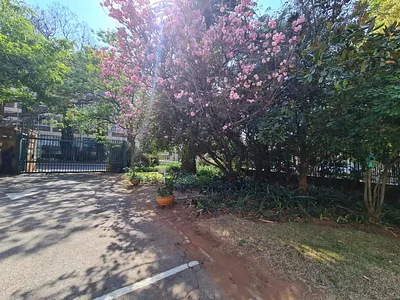 5 Bedroom Apartment For Sale in Johannesburg - rnXk.webp