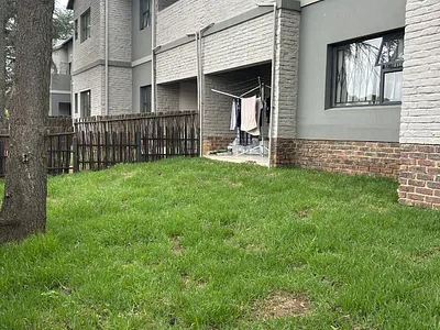 3 Bedroom Townhouse To Rent in Benoni - pdt5.webp