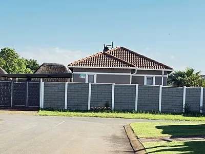 3 Bedroom House For Sale in Leopard's Rest Security Estate, Alberton - 1YIe.webp