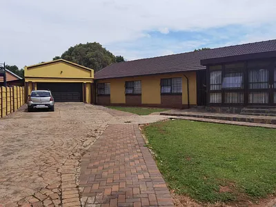 3 Bedroom House For Sale in Kempton Park - AylO.webp