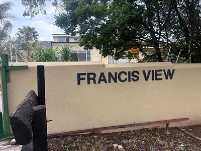 3 Bedroom Townhouse For Sale in Johannesburg - CCHg.webp