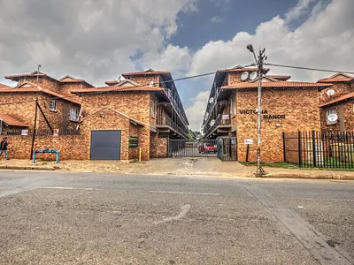 2 Bedroom Apartment For Sale in Kempton Park - ViOn.webp