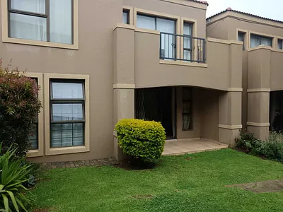 2 Bedroom Apartment For Sale in Boksburg - NzhA.webp
