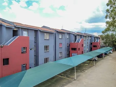 3 Bedroom Apartment For Sale in Germiston - eGSa.webp