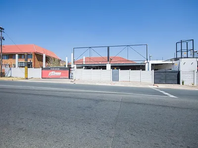 Commercial Property For Sale in Johannesburg - I0m2.webp