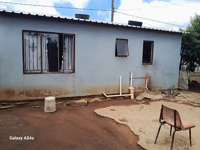 2 Bedroom House For Sale in Walkerville - uIWI.webp