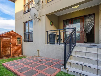 2 Bedroom Apartment For Sale in Alberton - KTRS.webp