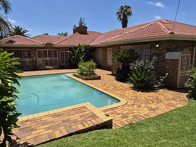 5 Bedroom House For Sale in Boksburg - XDB6.webp