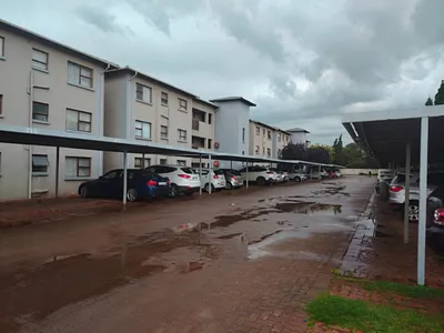 2 Bedroom Apartment For Sale in Boksburg - ffVg.webp