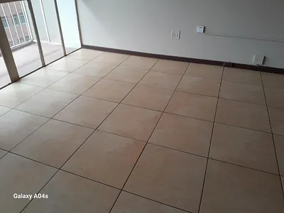 Apartment For Sale in Johannesburg - XHAr.webp