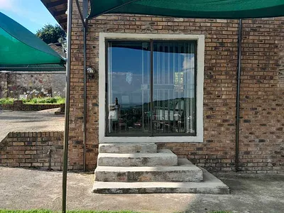 2 Bedroom Apartment To Rent in Johannesburg - 4GtY.webp