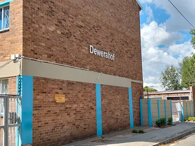 2 Bedroom Townhouse For Sale in Benoni - 2VmR.webp