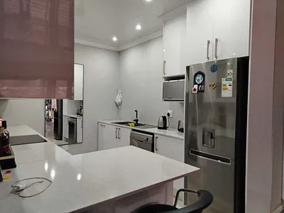 2 Bedroom Apartment To Rent in Johannesburg - GWFD.webp