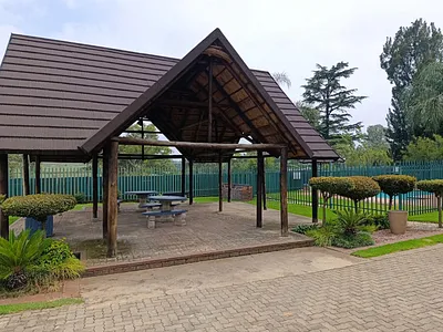 2 Bedroom Townhouse For Sale in Kempton Park - X4mj.webp