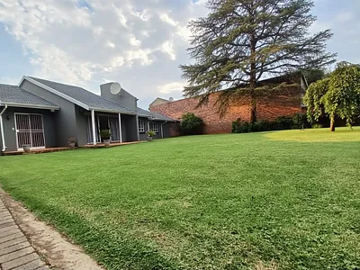 3 Bedroom House For Sale in Benoni - I4yp.webp