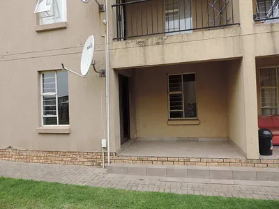 2 Bedroom Townhouse For Sale in Alberton - CgAr.webp
