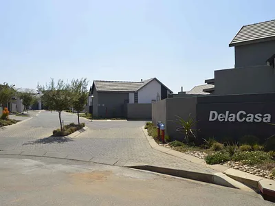 2 Bedroom Townhouse For Sale in Kempton Park - hSwa.webp