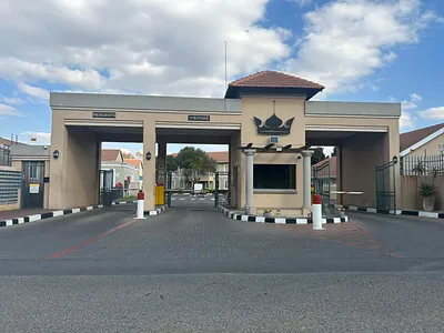 2 Bedroom Townhouse For Sale in Boksburg - oCKL.webp