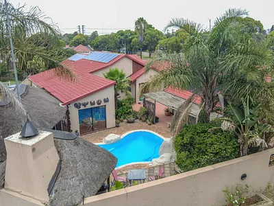 4 Bedroom House For Sale in Alberton - GHjw.webp