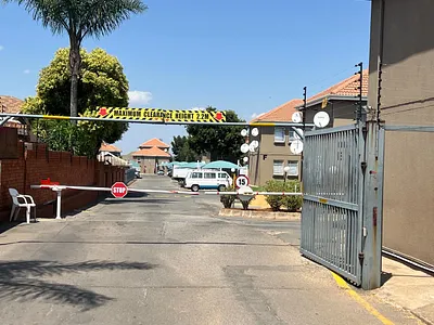 2 Bedroom Townhouse For Sale in Alberton - 7Le8.webp