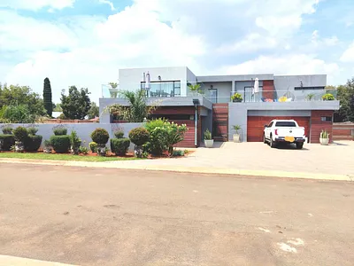 5 Bedroom House For Sale in Delmas - STxk.webp