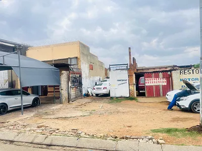 Commercial Property For Sale in Soweto - YDHa.webp