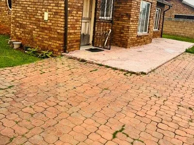 3 Bedroom House For Sale in Springs - gbbz.webp