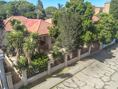 4 Bedroom House For Sale in Johannesburg - uOyd.webp