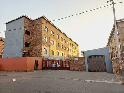 2 Bedroom Apartment For Sale in Kempton Park AH, Kempton Park - y59T.webp