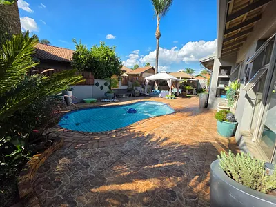 3 Bedroom House For Sale in Kempton Park - img